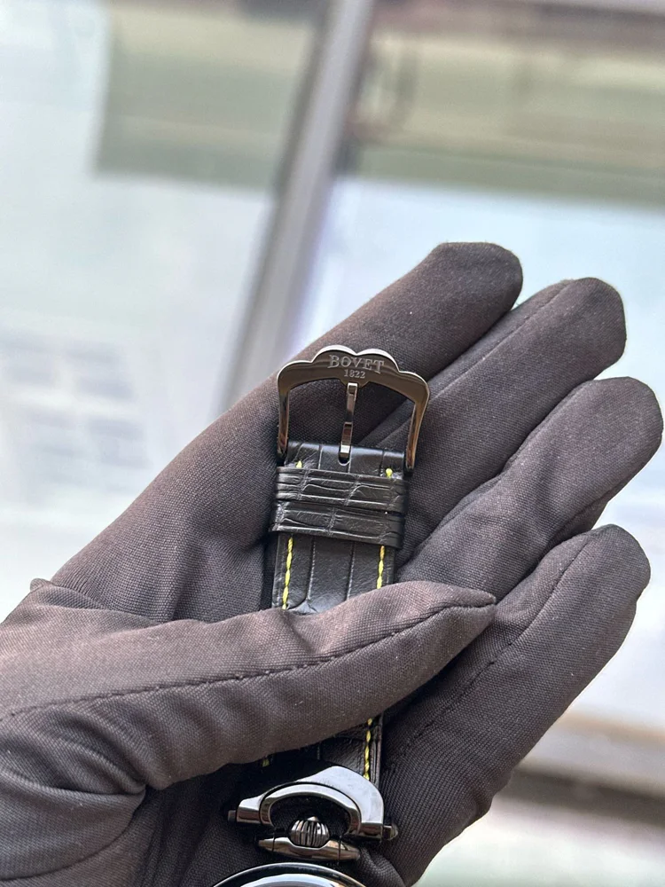 Bovet 19 THIRTY DLC STEEL YELLOW 7 days